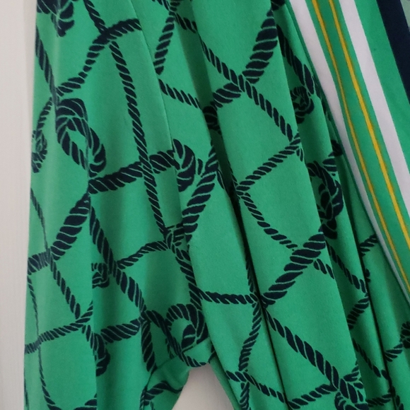 💚NY & Co XL Wrap Dress - Picture 2 of 3